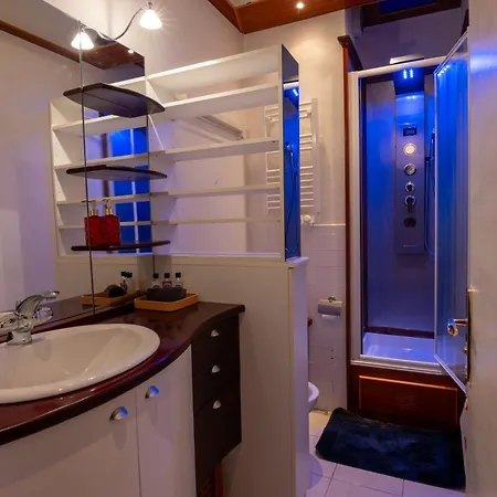 Cocon Atypique En Rive Droite Apartmán